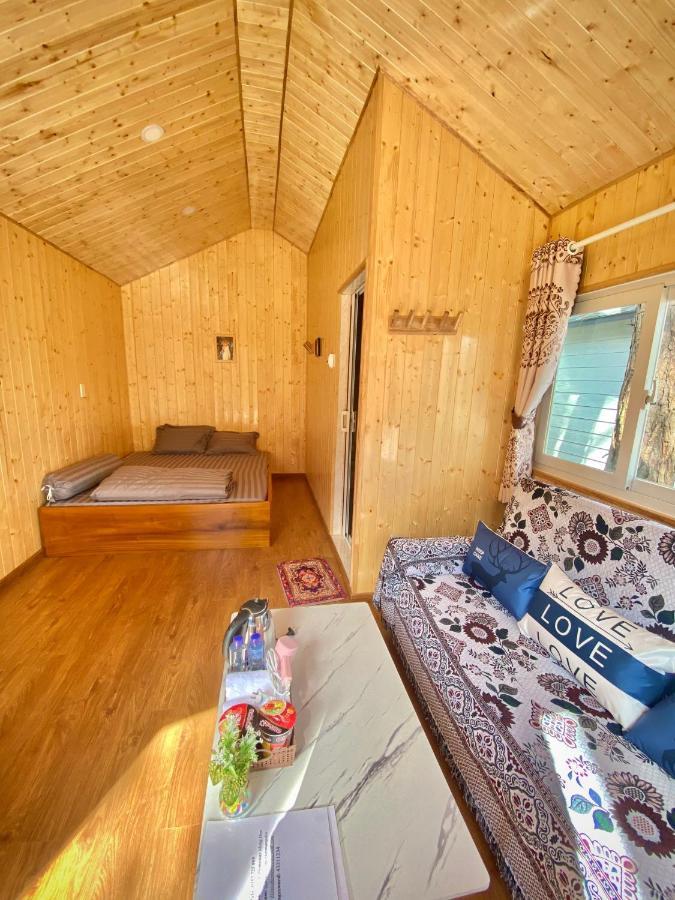 Henisi Homestay Măng Đen Kon Von Kla Exterior foto